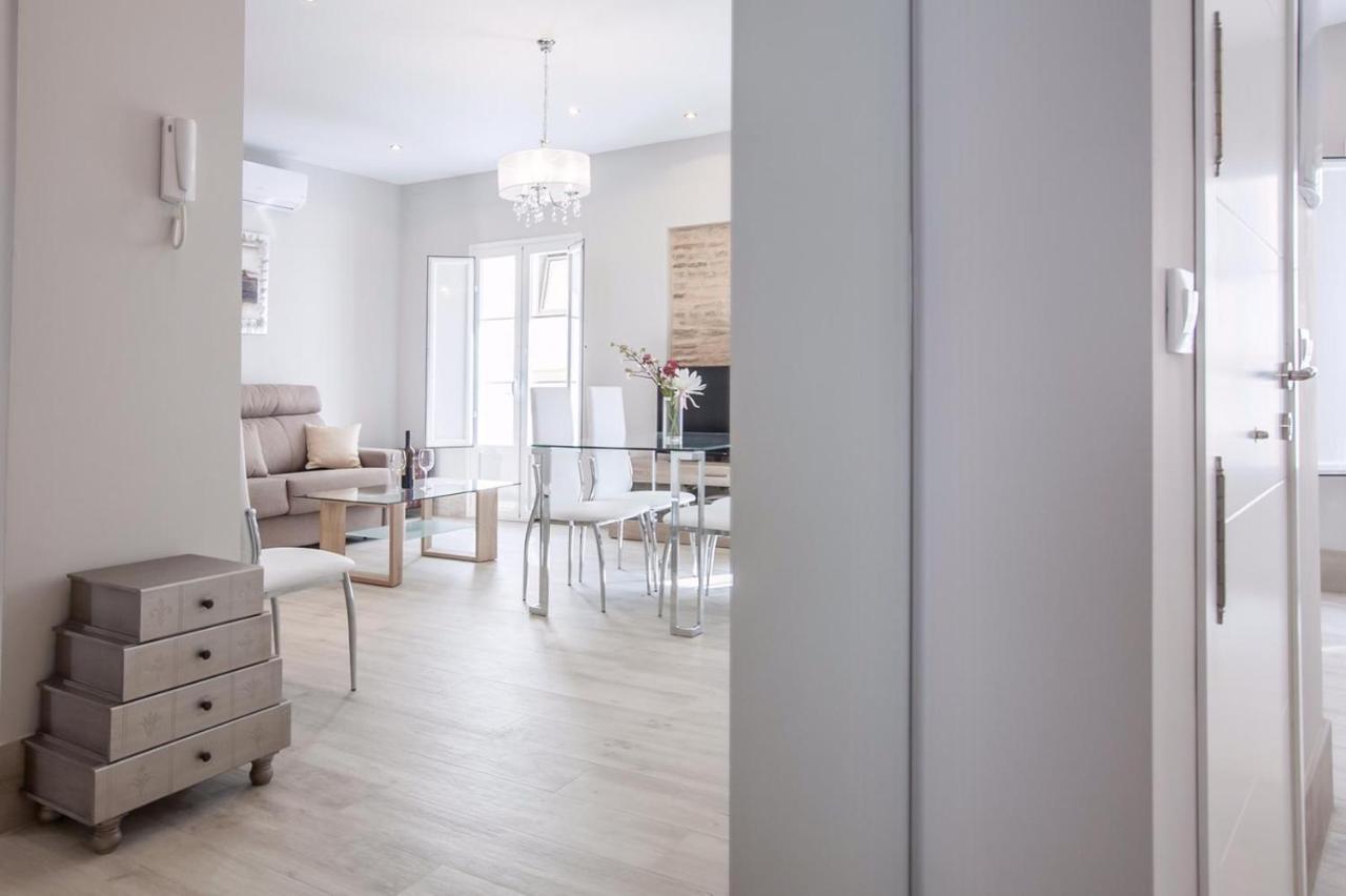 Atico Duplex Gran Terraza ↑ Calidades 2 Hab 2Banos Leilighet Sevilla Eksteriør bilde